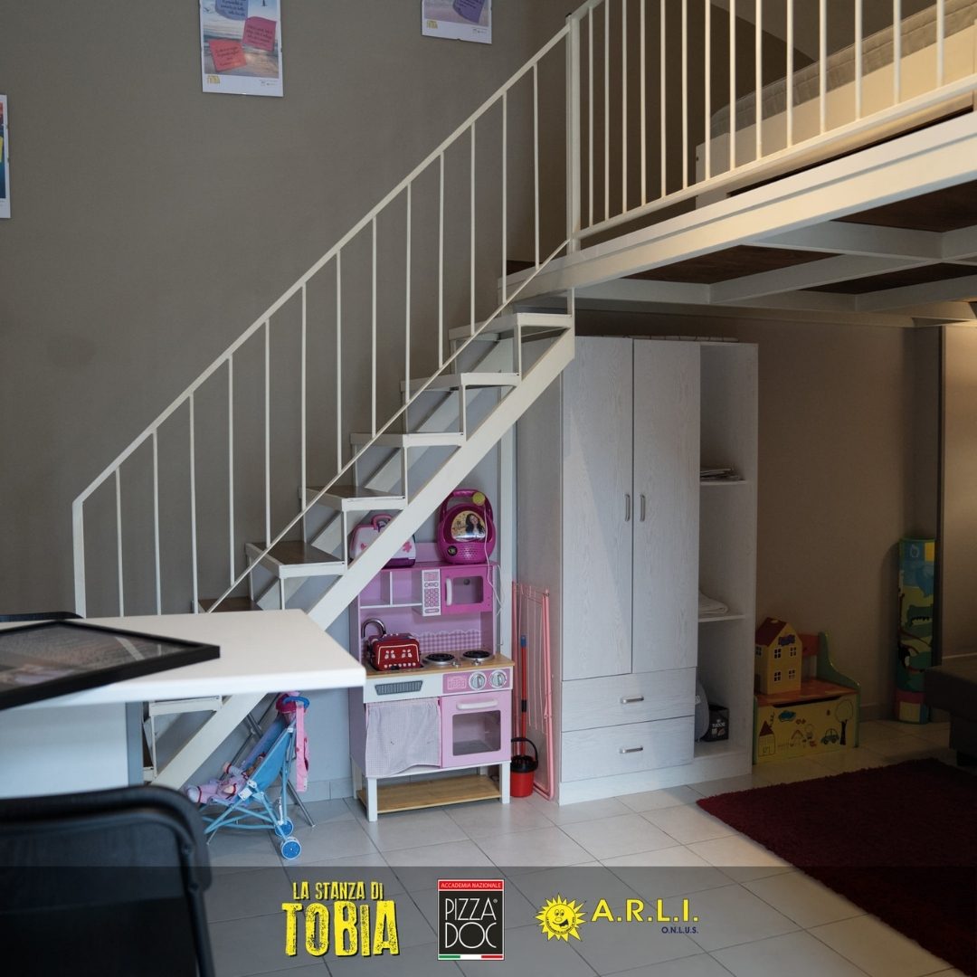 Soppalco e area giochi della Stanza di Tobia